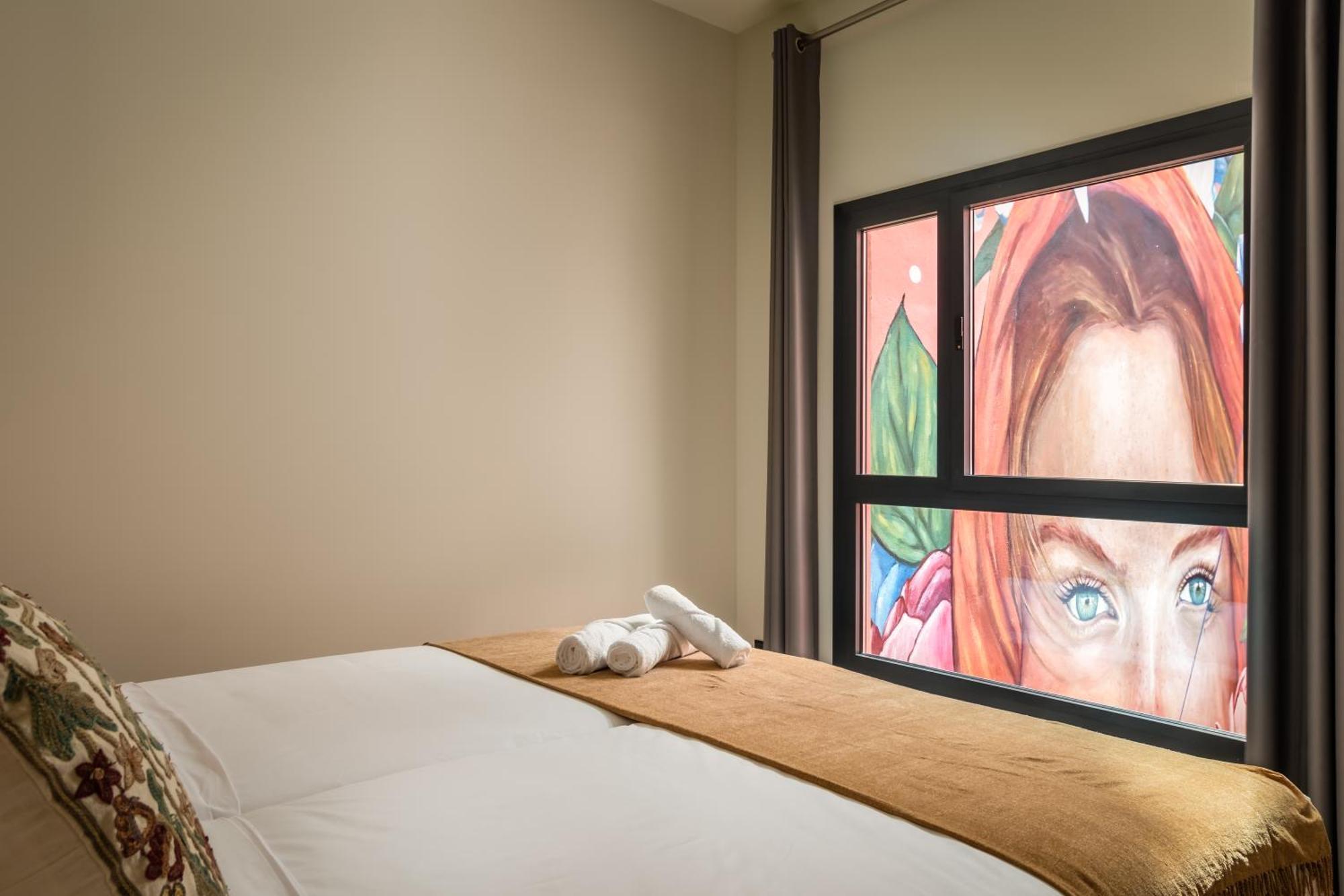 Aerohotel Barcelona Airport 24H Эль-Прат-де-Льобрегат Экстерьер фото