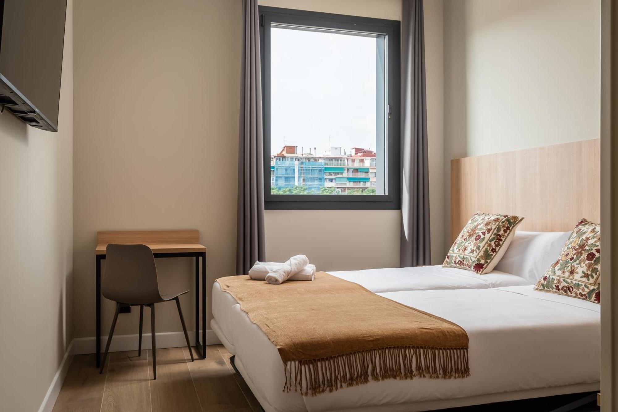 Aerohotel Barcelona Airport 24H Эль-Прат-де-Льобрегат Экстерьер фото